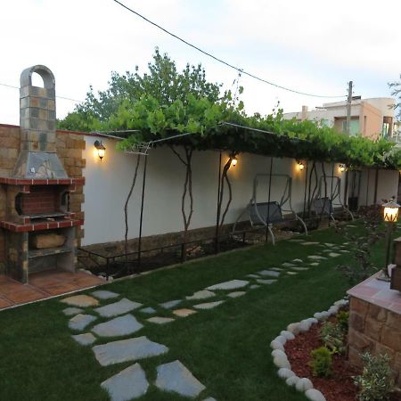 Aurora Guest House Златни пясъци Екстериор снимка