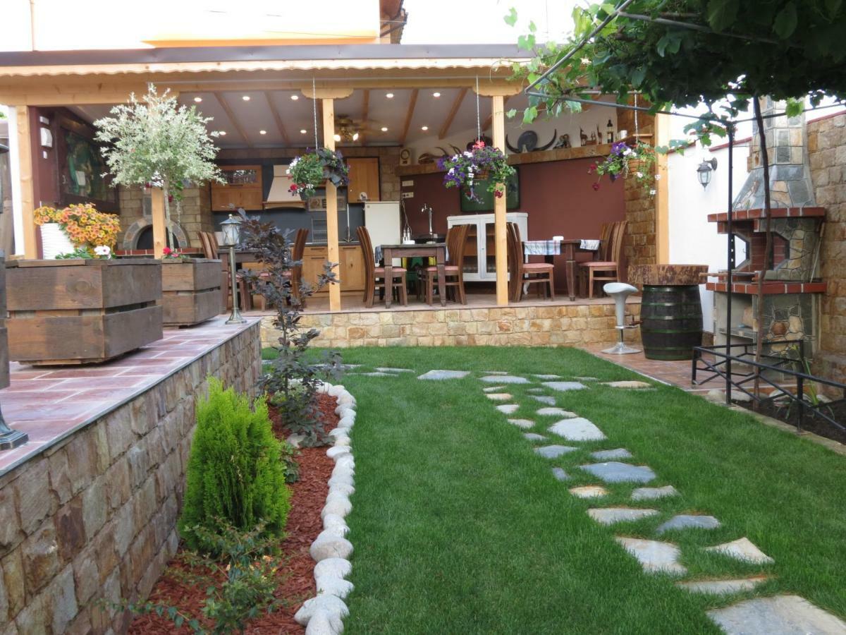 Aurora Guest House Златни пясъци Екстериор снимка